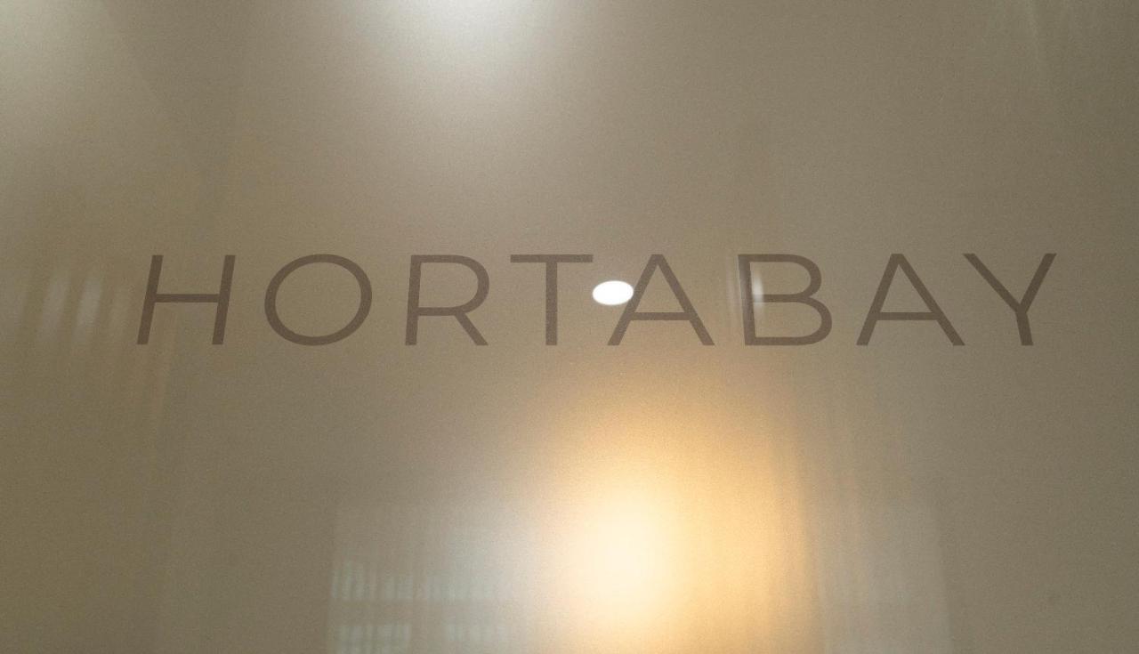 Horta Bay Aparthotel Bagian luar foto