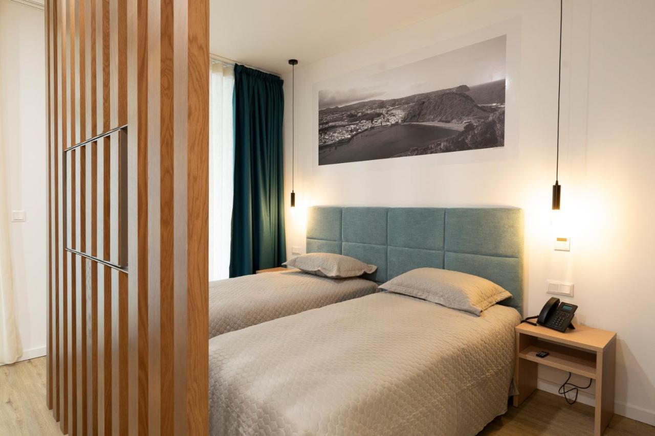 Horta Bay Aparthotel Bagian luar foto