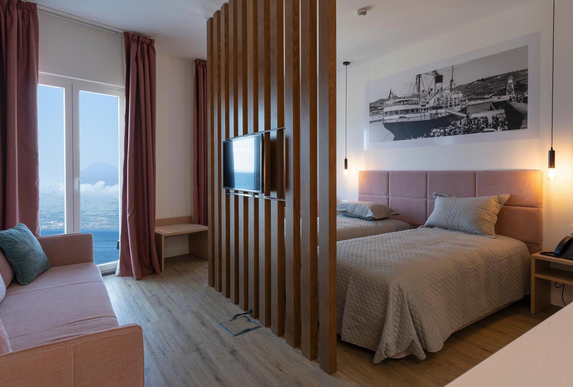 Horta Bay Aparthotel Bagian luar foto