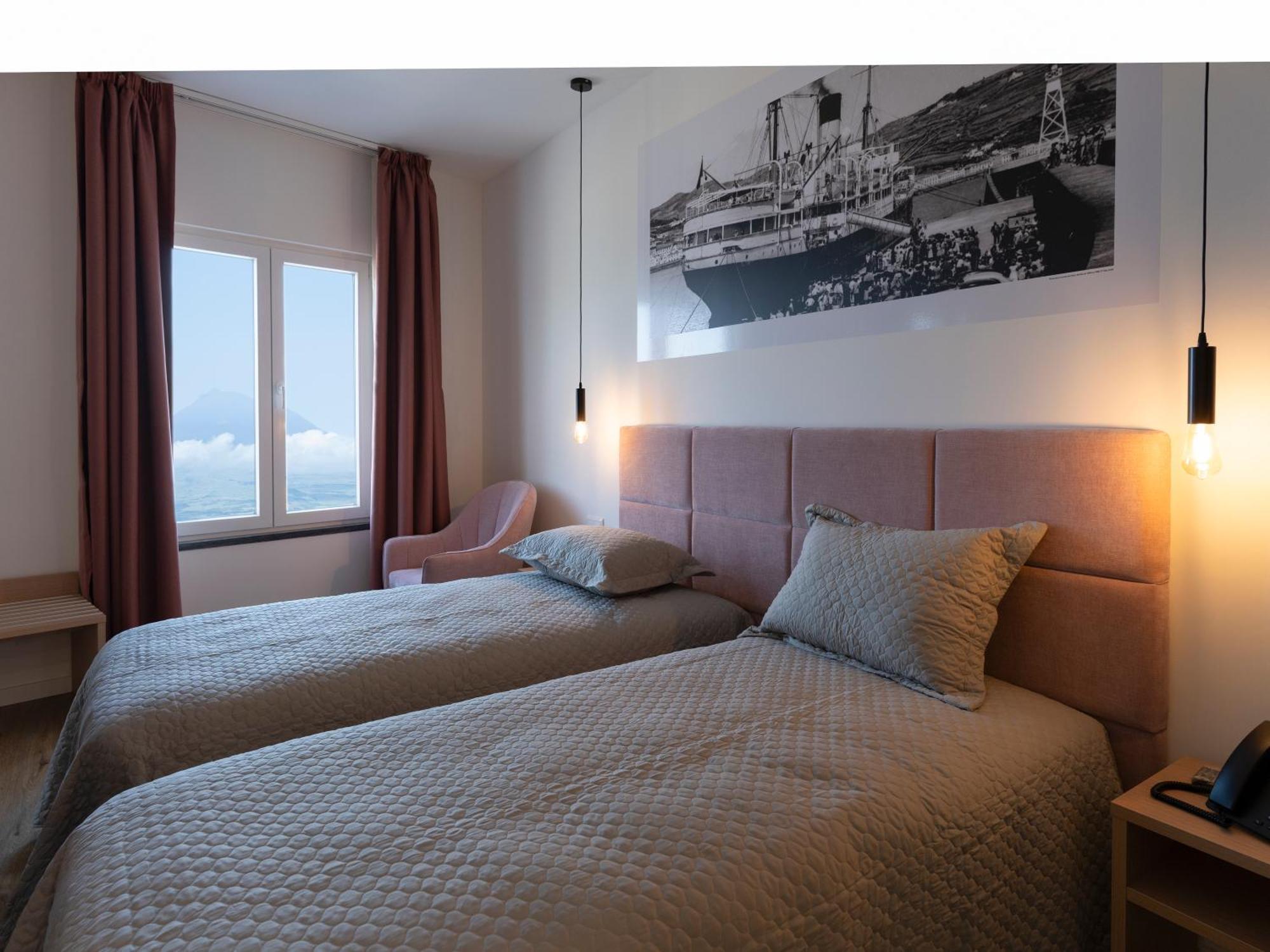 Horta Bay Aparthotel Bagian luar foto