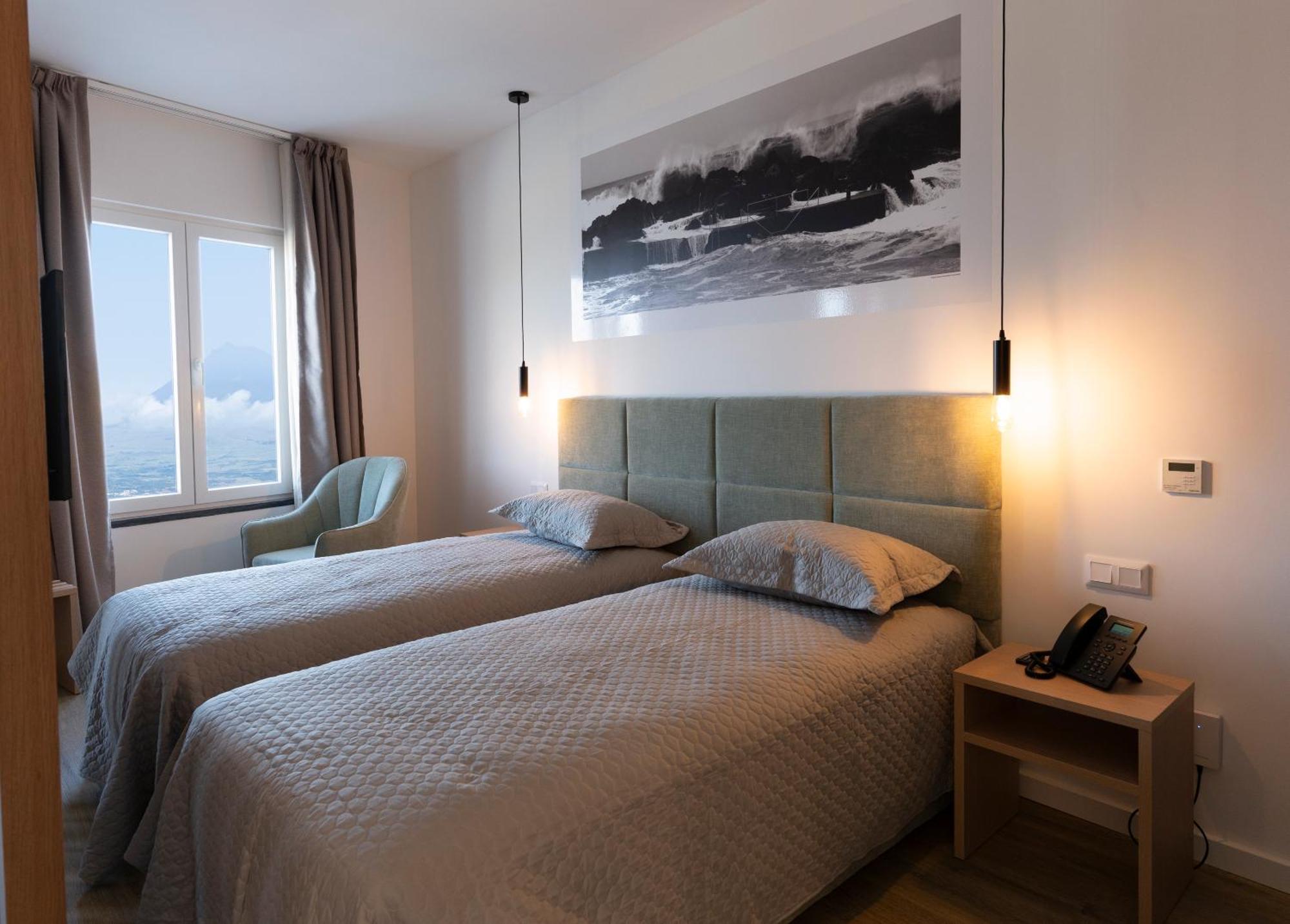 Horta Bay Aparthotel Bagian luar foto